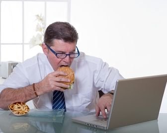 Тучные люди менее продуктивны на работе